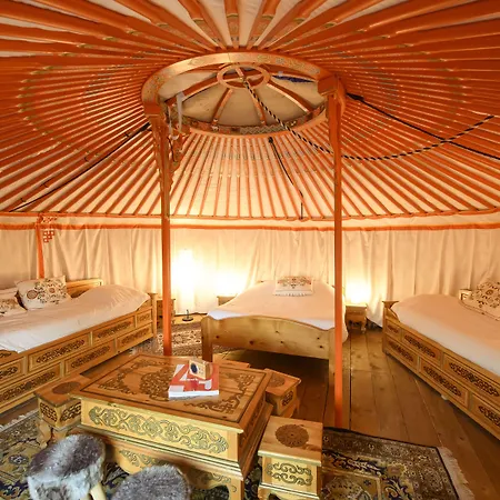 Le Village Des Templiers Bed & Breakfast Trie-Chateau