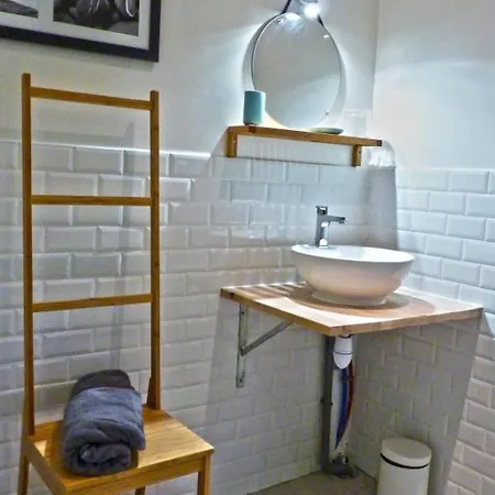 Le Village Des Templiers לינה וארוחת בוקר Trie-Château