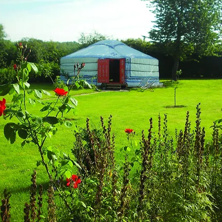 Bed & Breakfast Le Village Des Templiers Trie-Chateau