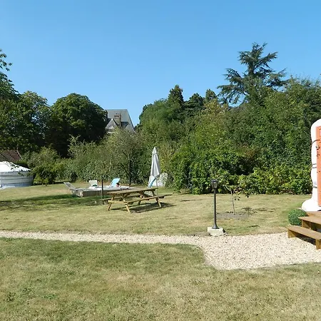 Le Village Des Templiers Trie-Château