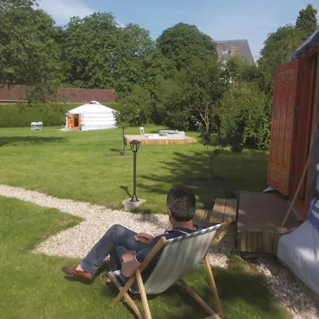 Le Village Des Templiers