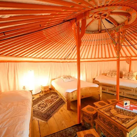 B&B Le Village Des Templiers 3*