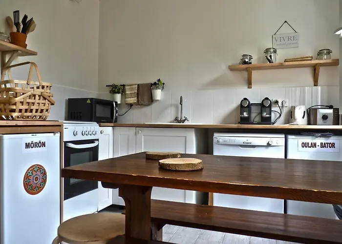 Le Village Des Templiers Bed & Breakfast