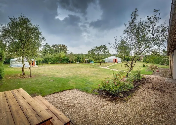 Bed & Breakfast Le Village Des Templiers Trie-Chateau