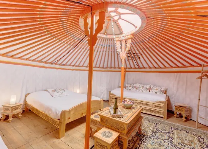 Bed & Breakfast Le Village Des Templiers Trie-Chateau