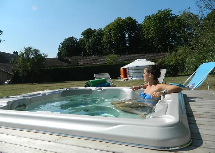 Bed & Breakfast Le Village Des Templiers Trie-Chateau