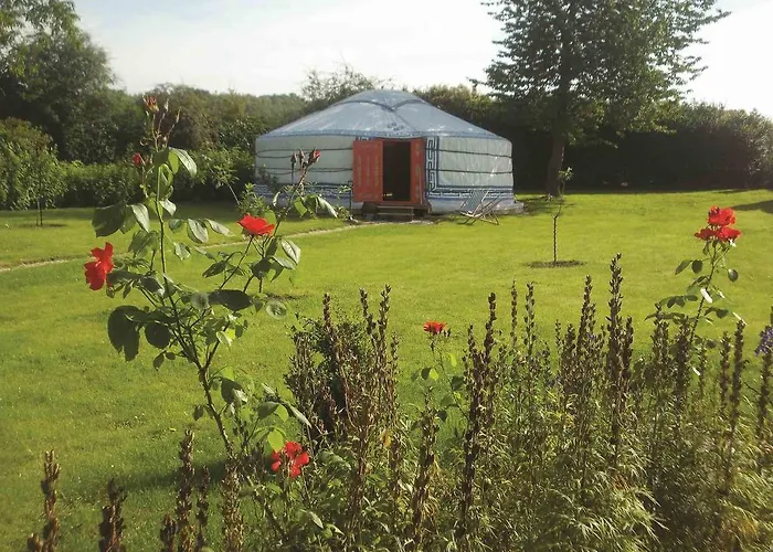 Le Village Des Templiers Bed & Breakfast 3*