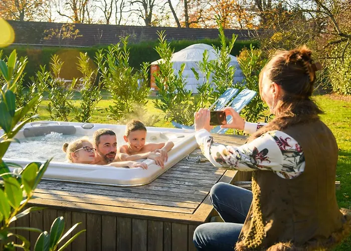 Bed & Breakfast Le Village Des Templiers Trie-Chateau